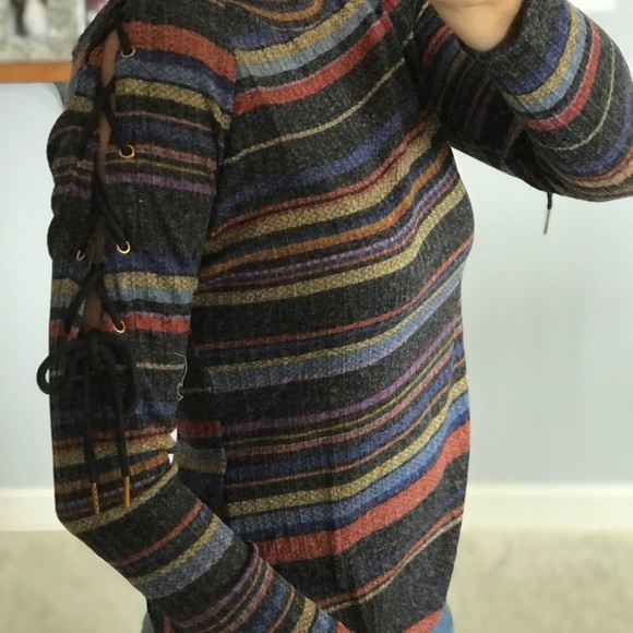 Multi Color Stripe Tie Sleeve Top - Picture 2 of 7